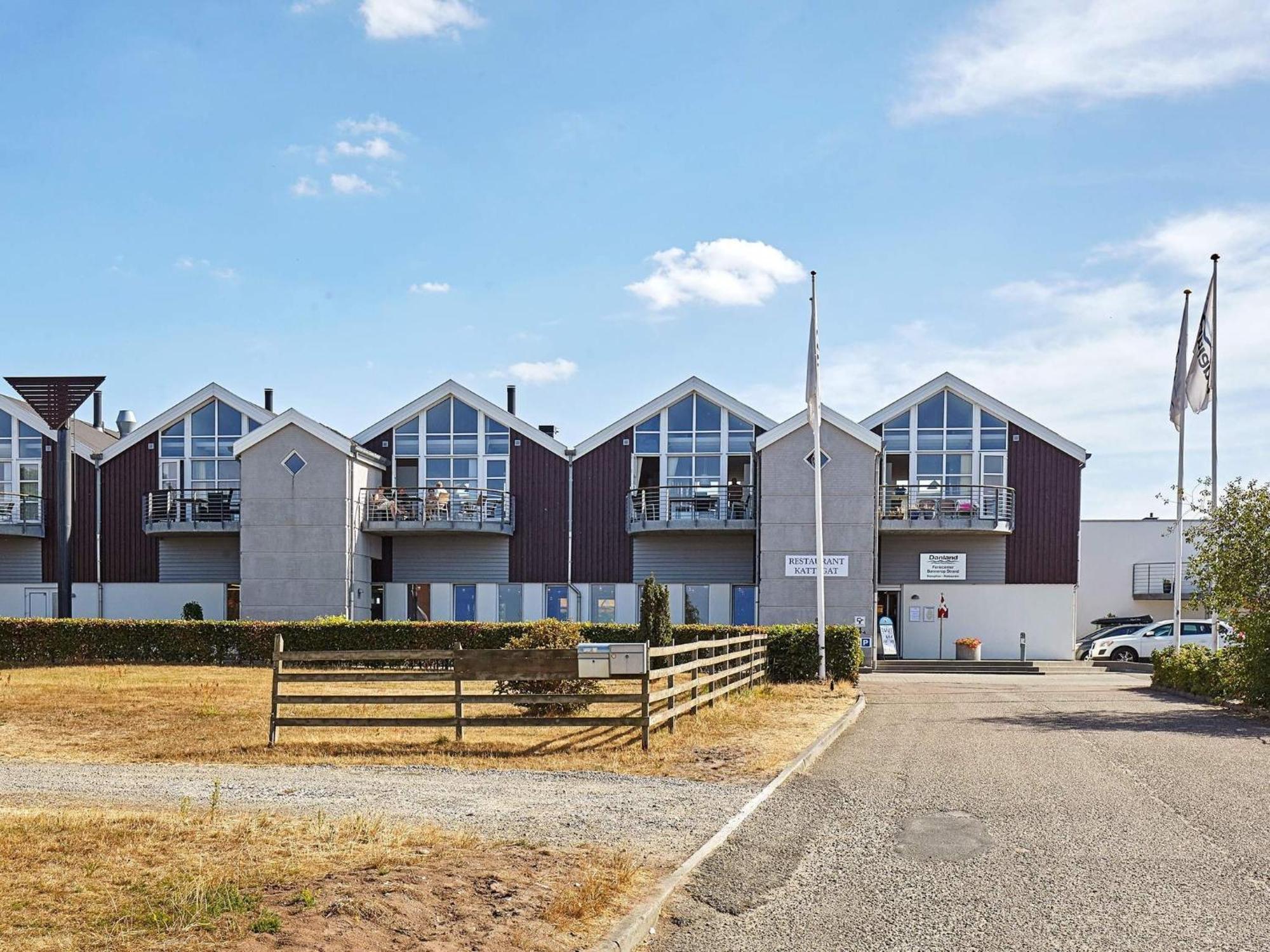 4 Person Holiday Home On A Holiday Park In Glesborg エクステリア 写真